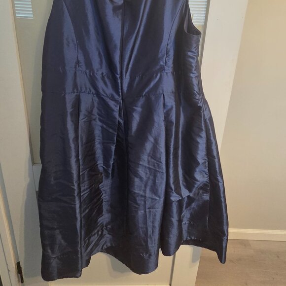 Sangria Woman Navy Pearl Neckline Dress (Plus Size 22W) + Holiday/Wedding/Party - Picture 3 of 3